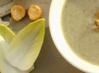 Soupe aux endives light : originale et savoureuse