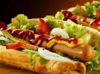 Hot-dog maison : crousti-moelleux et très goûteux