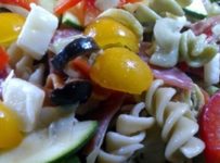 Salade de pâtes à la féta : fraîche et estivale