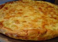 Tourte de la mer : un plat convivial et savoureux